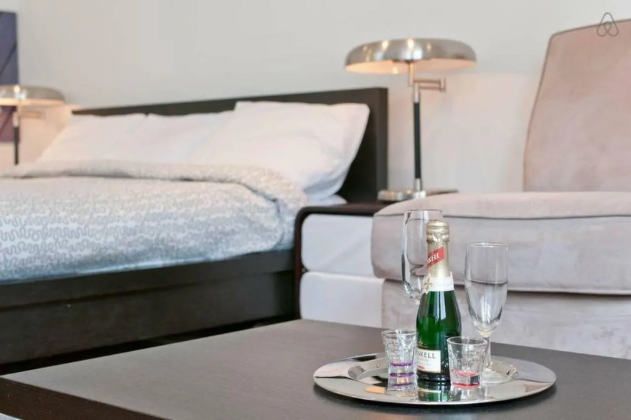 Last Minute Downtown Deals . Appartamento Toronto 0*,  Canada