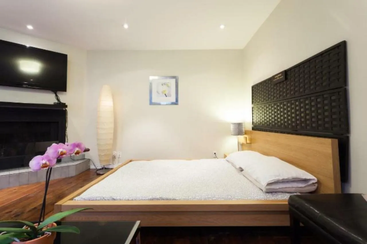 Last Minute Downtown Deals . Appartamento Toronto 0*,