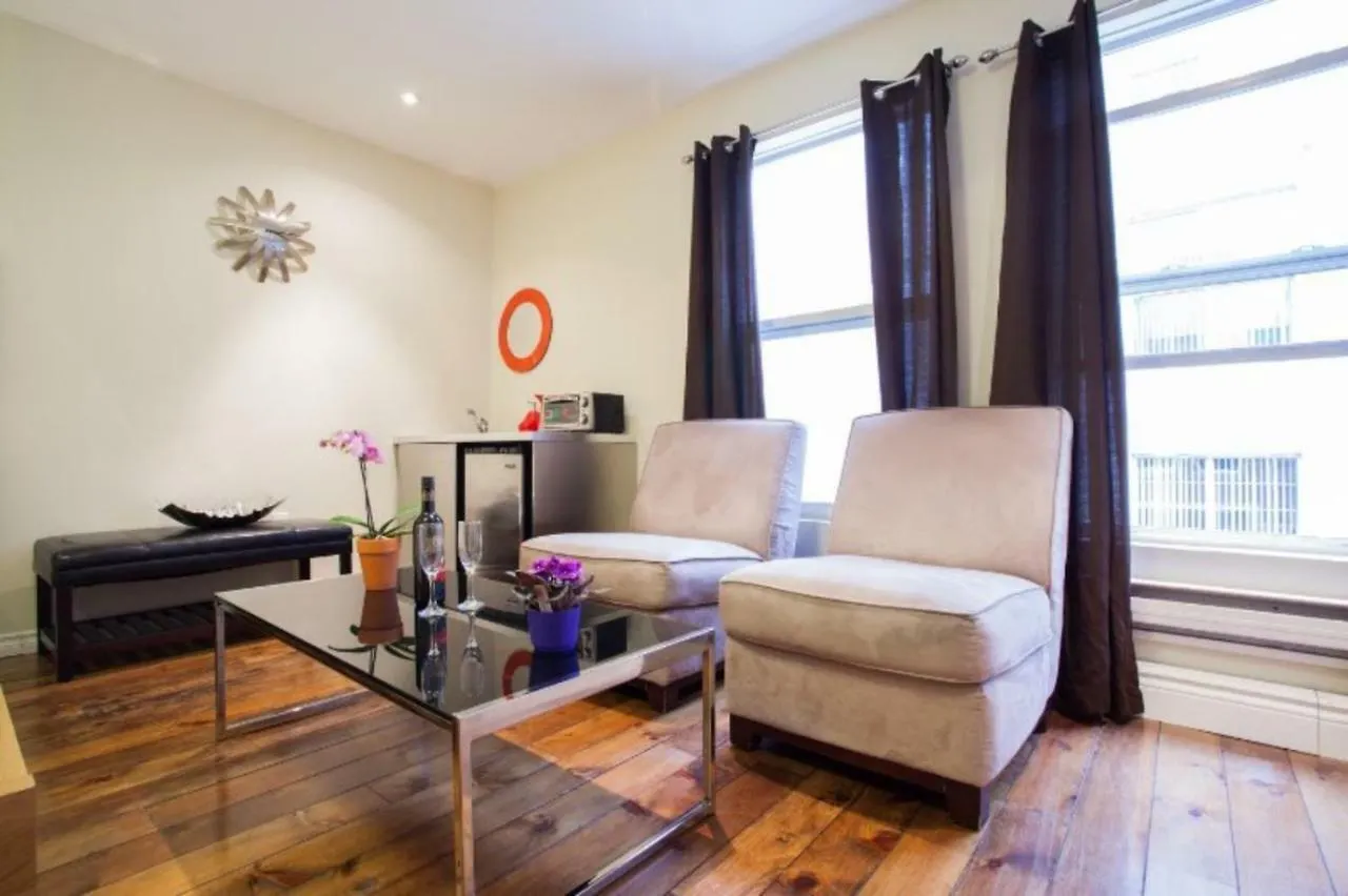 Last Minute Downtown Deals . Appartamento Toronto