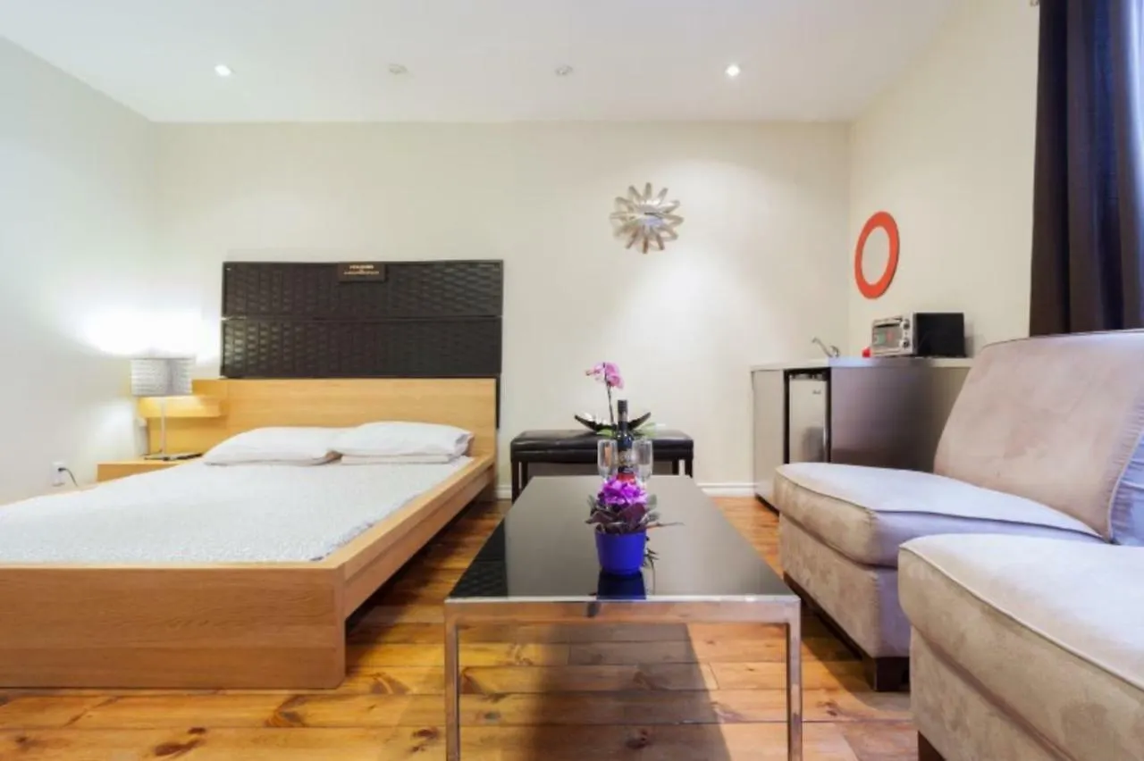 Last Minute Downtown Deals . Appartamento Toronto