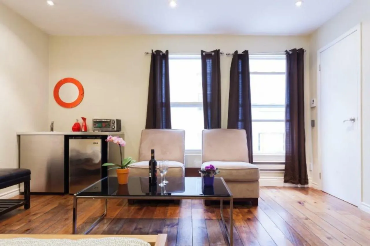 Last Minute Downtown Deals . Appartamento Toronto