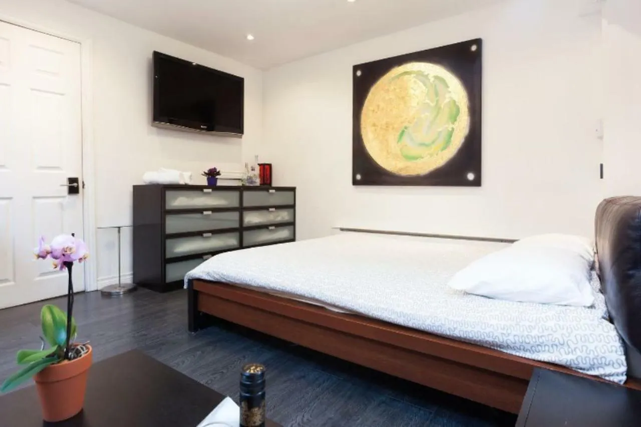 Last Minute Downtown Deals . Appartamento Toronto